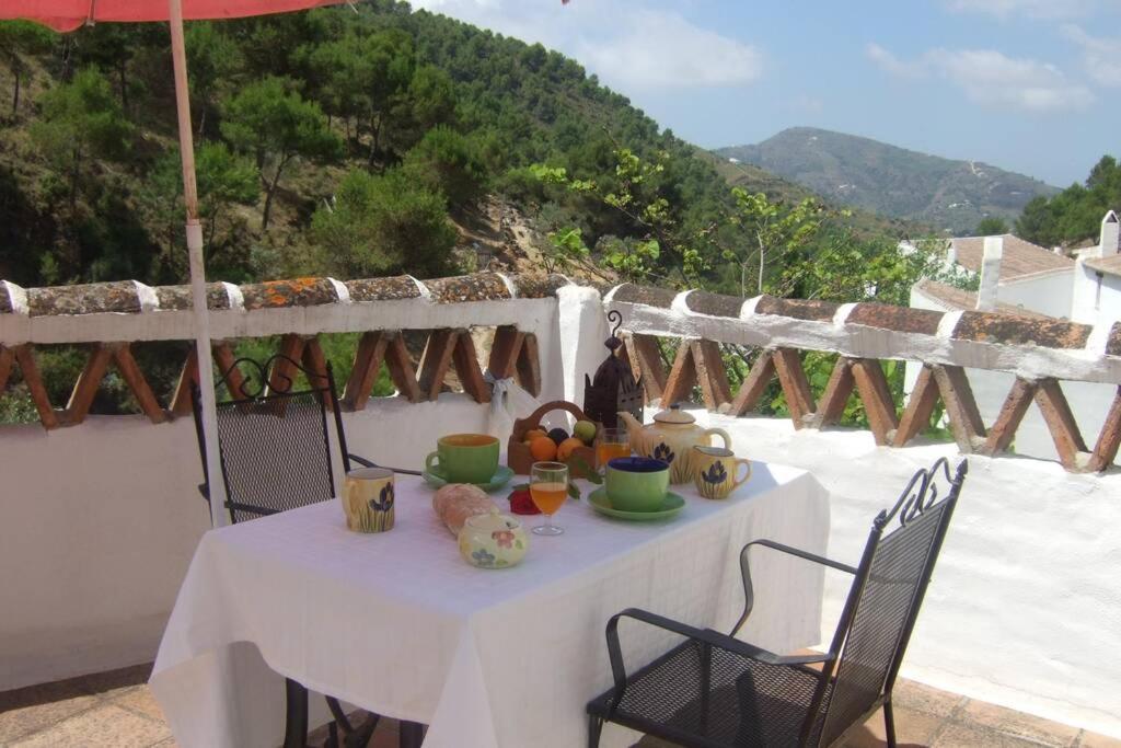 Casa Rosa, Con Encanto Y Piscina Climatizada Frigiliana Exteriér fotografie